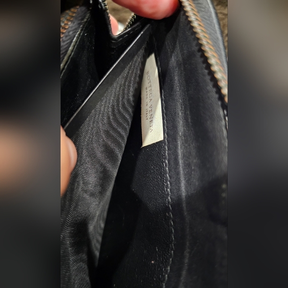 BOTTEGA VENETA Leather Intrecciato Nappa Zip-Around Wallet - Picture 11 of 15